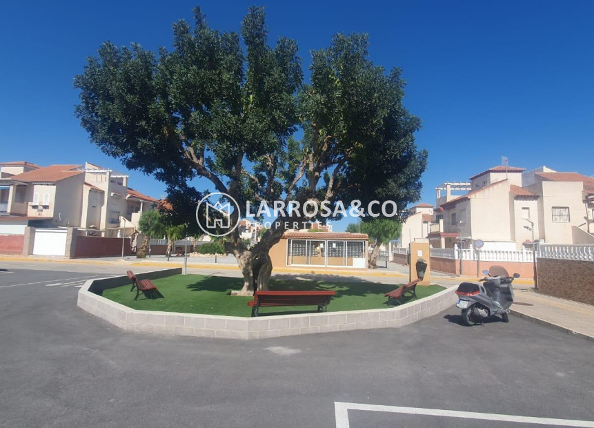 Resale - Bungalow - Orihuela costa - Playa Flamenca