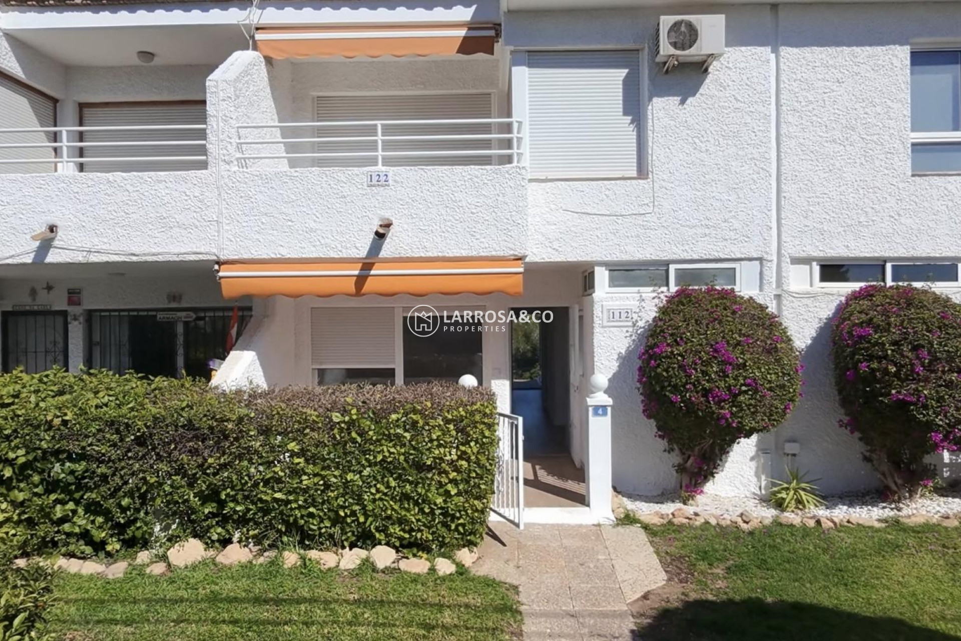 Resale - Bungalow - Orihuela costa - Villamartin 