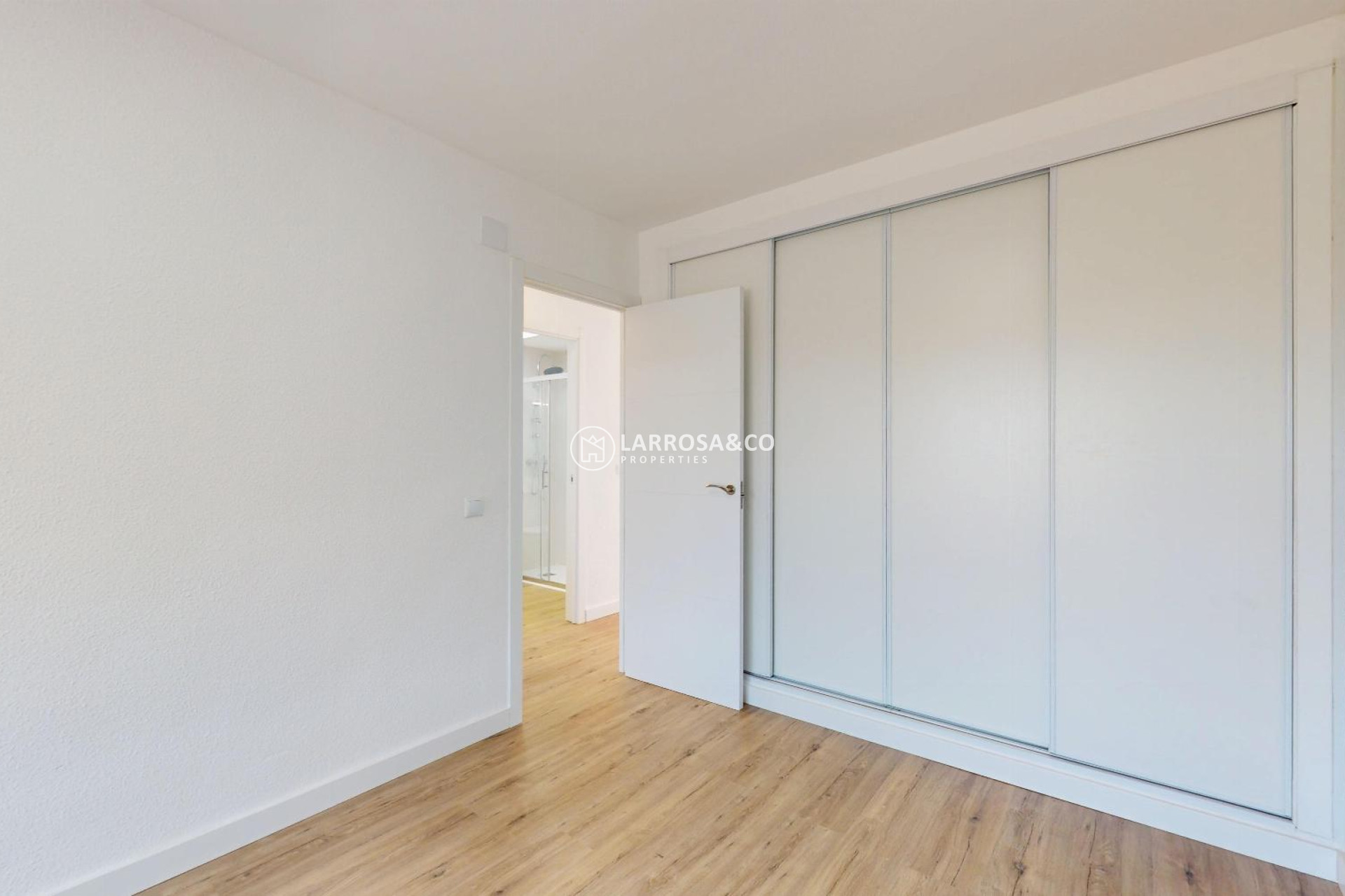 Resale - Bungalow - Orihuela costa - Villamartin 