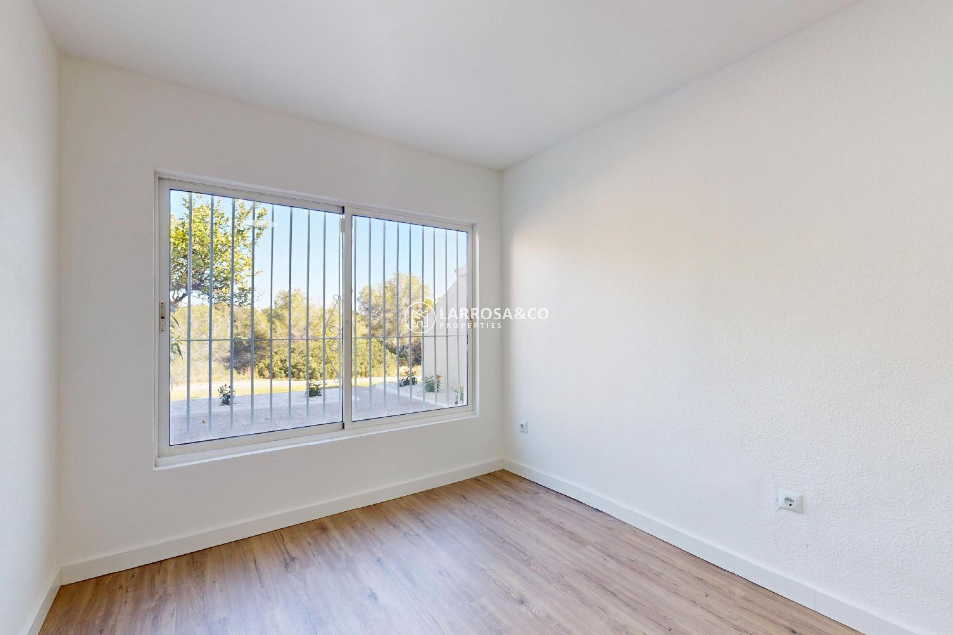 Resale - Bungalow - Orihuela costa - Villamartin 