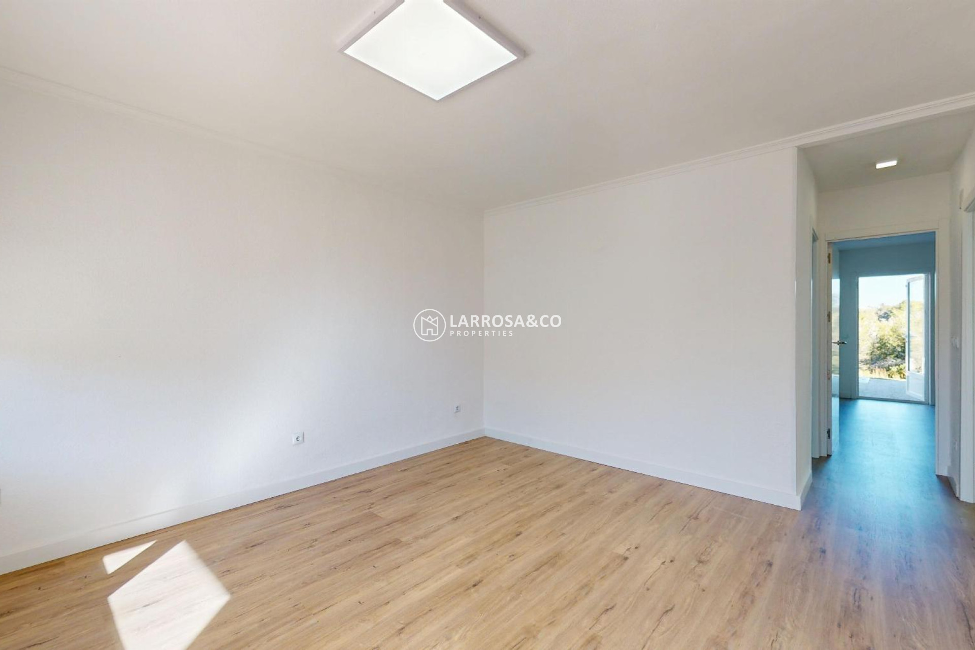 Resale - Bungalow - Orihuela costa - Villamartin 