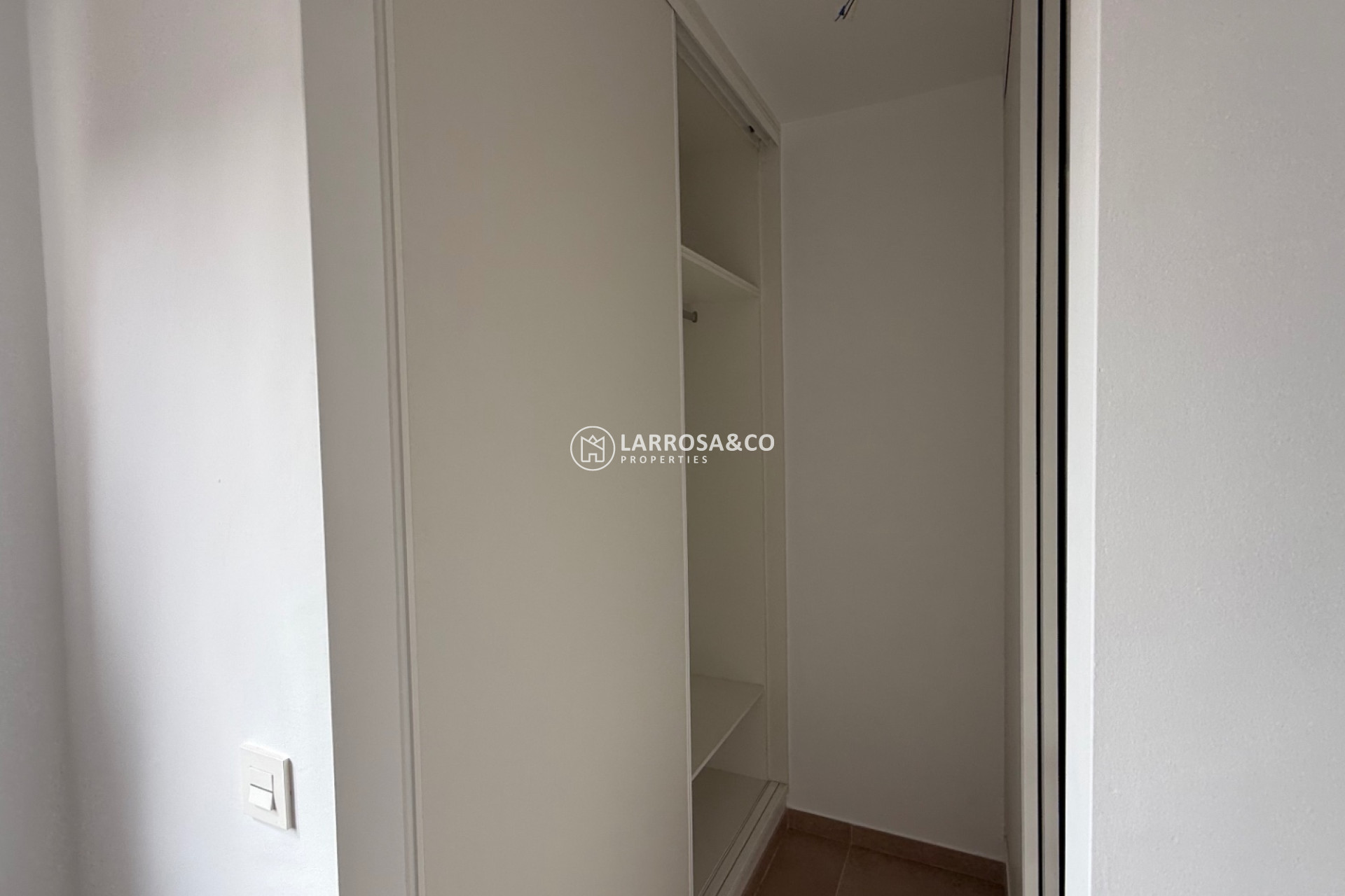 Resale - Bungalow - Pilar de la Horadada - Costa Blanca