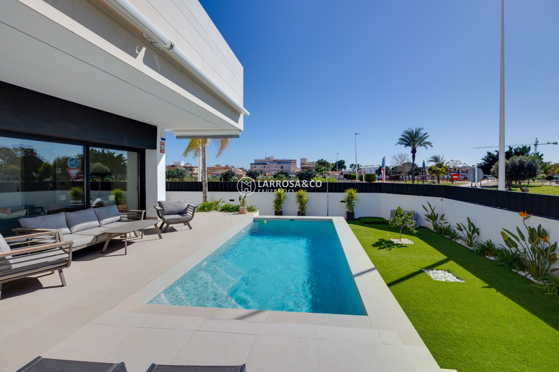 Resale - Bungalow - Pilar de la Horadada - Costa Blanca