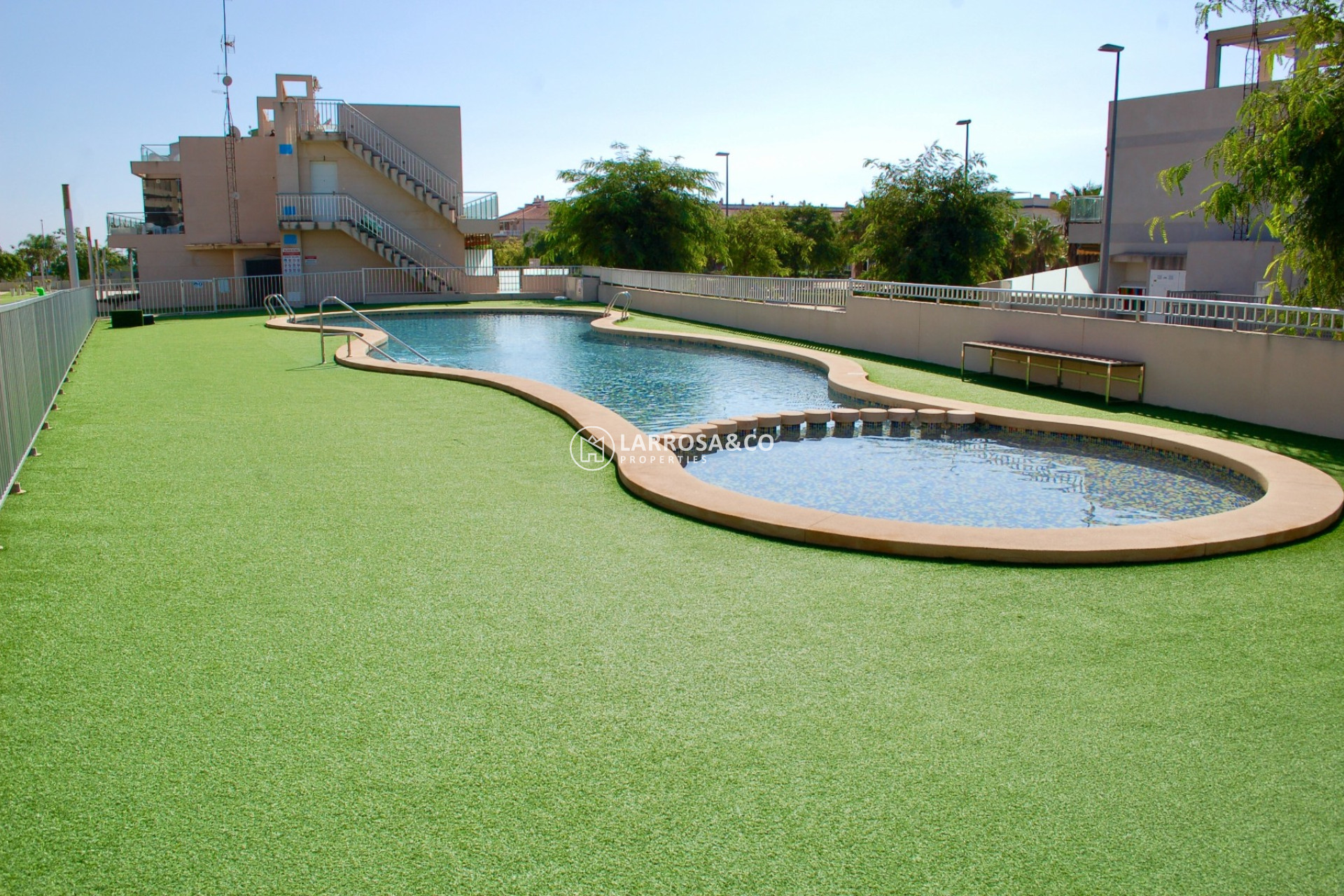 Resale - Bungalow - Pilar de la Horadada - Costa Blanca