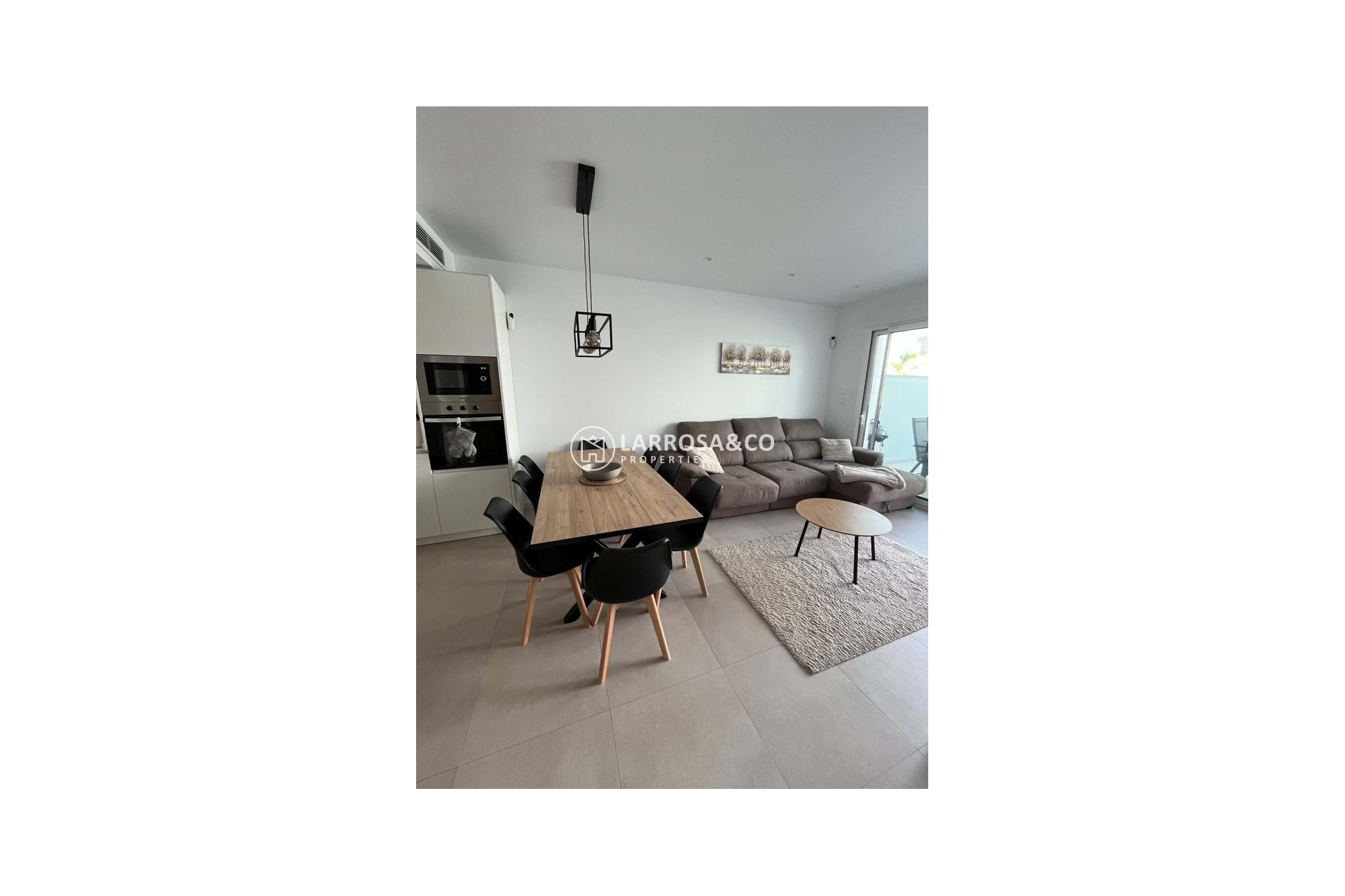 Resale - Bungalow - Pilar de la Horadada - PILAR DE LA HORADADA
