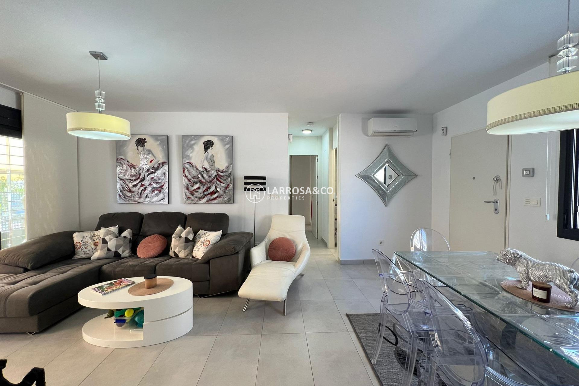 Resale - Bungalow - Pilar de la Horadada - Torre de la Horadada