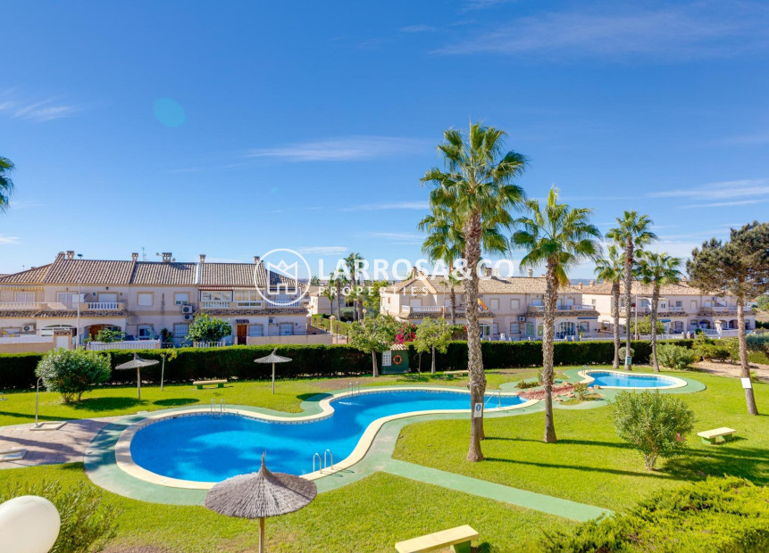 Resale - Bungalow - Torrevieja - Aguas Nuevas