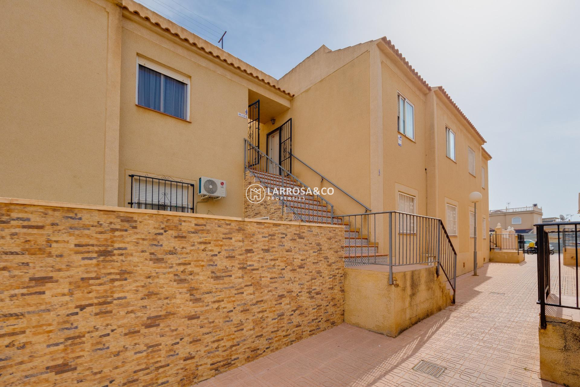 Resale - Bungalow - Torrevieja - Aguas Nuevas