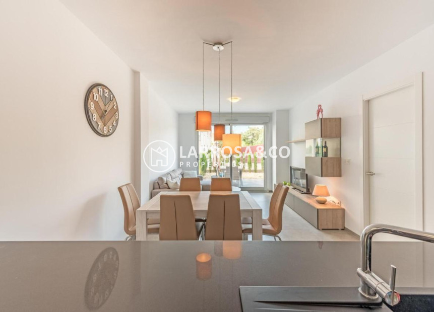 Resale - Bungalow - Torrevieja - Auguas Neuvas