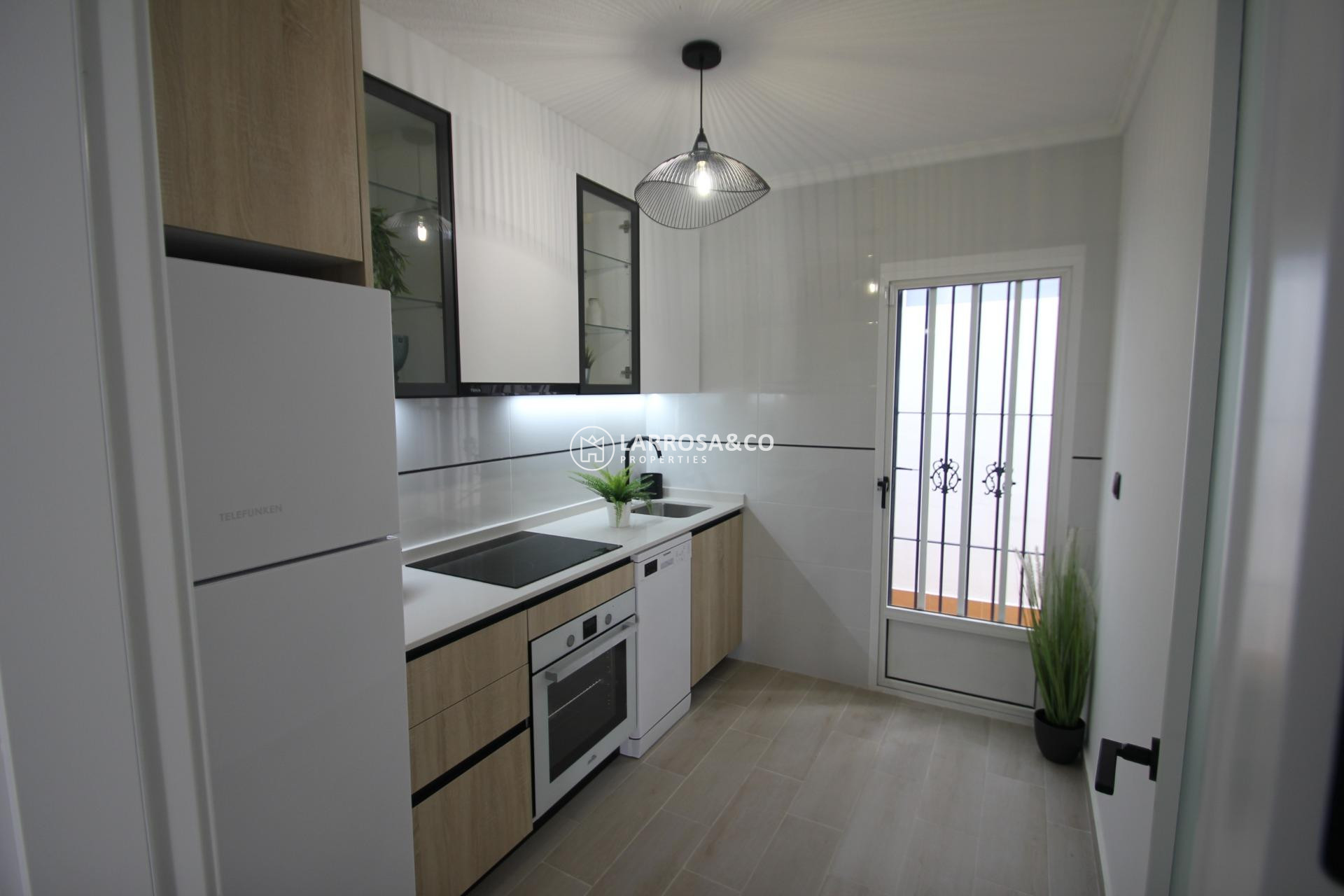 Resale - Bungalow - Torrevieja - Carrefour