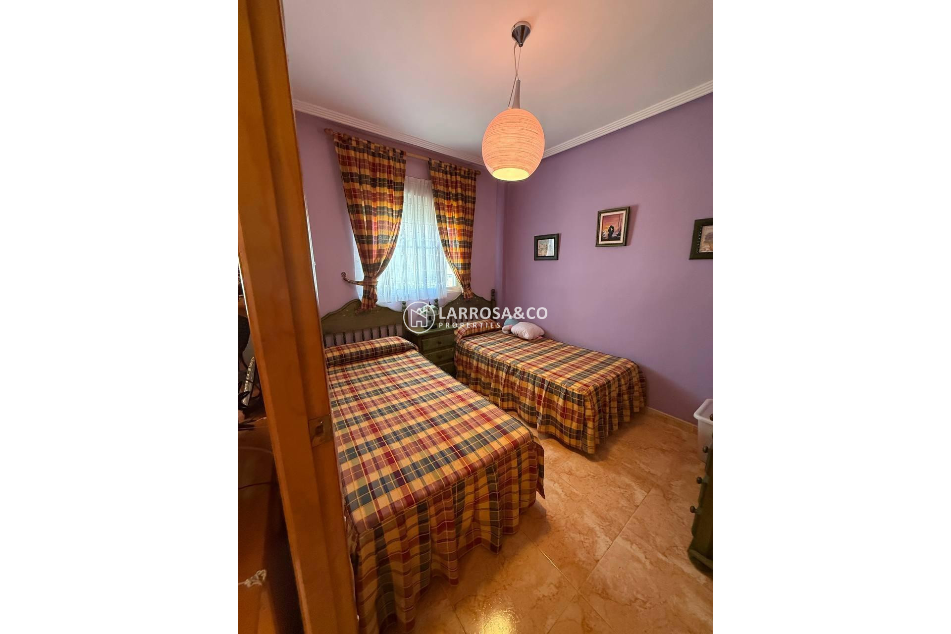 Resale - Bungalow - Torrevieja - Centro
