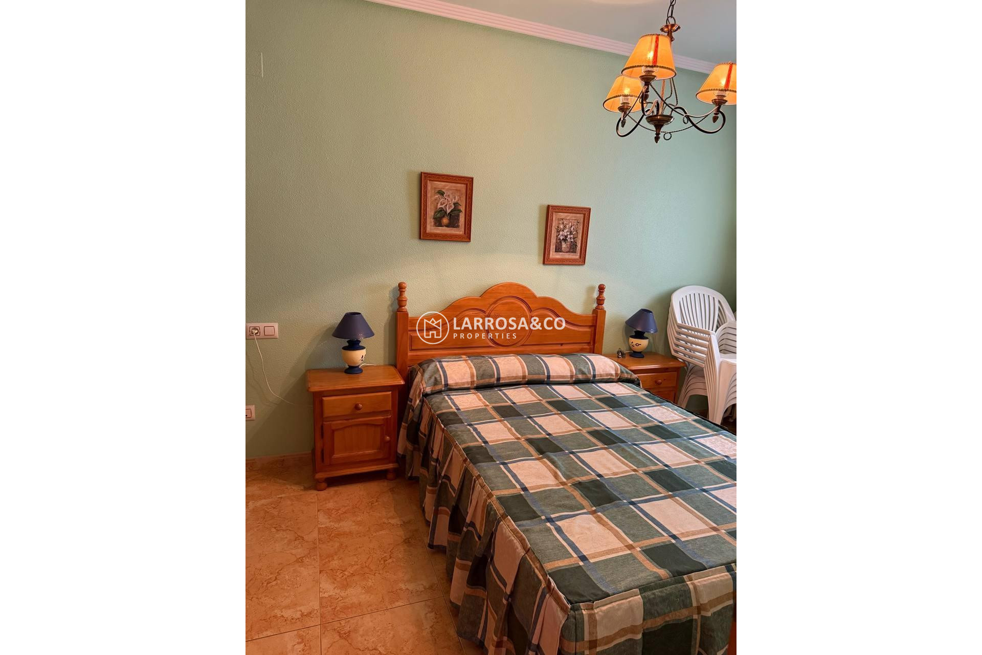 Resale - Bungalow - Torrevieja - Centro