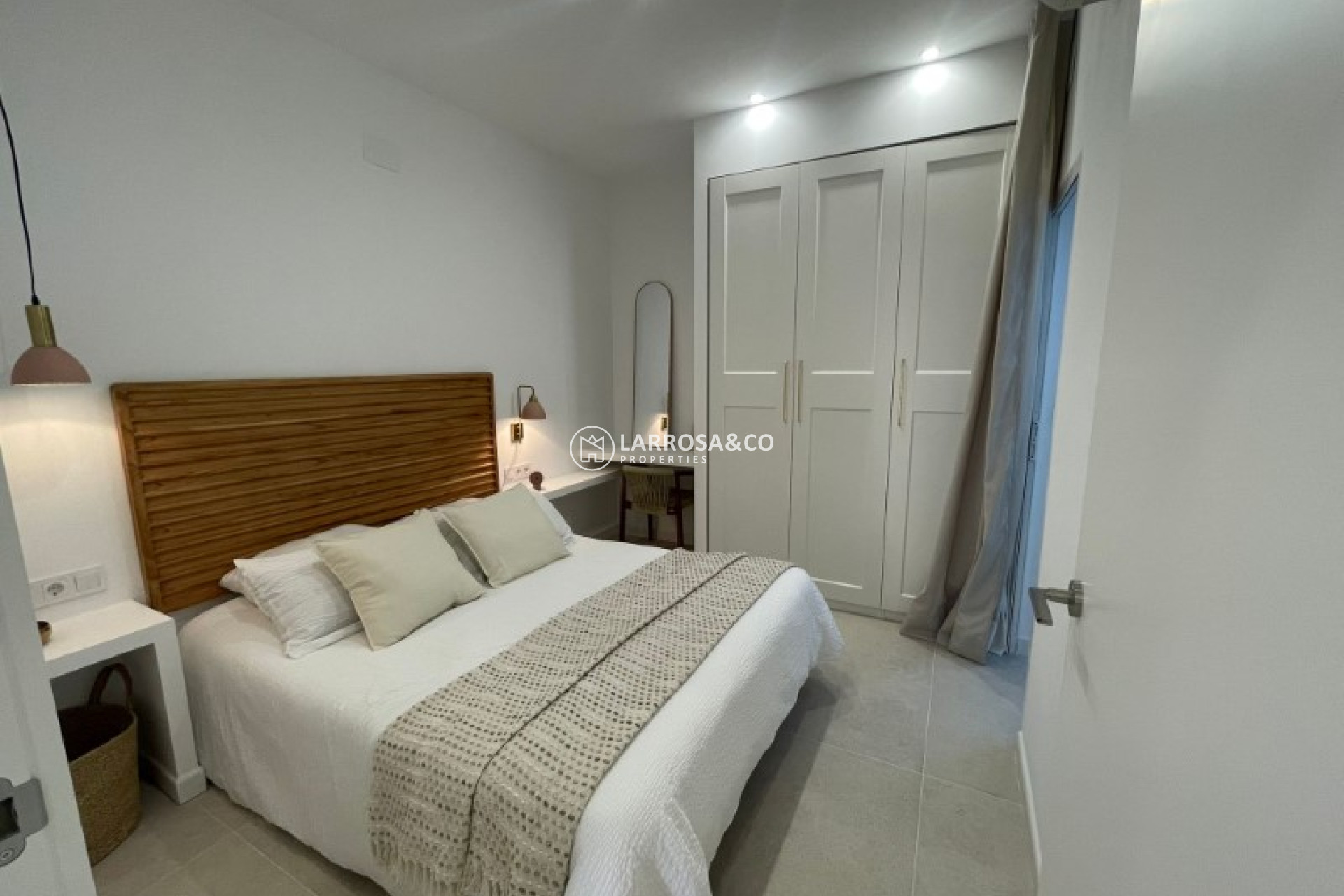 Resale - Bungalow - Torrevieja - Costa Blanca