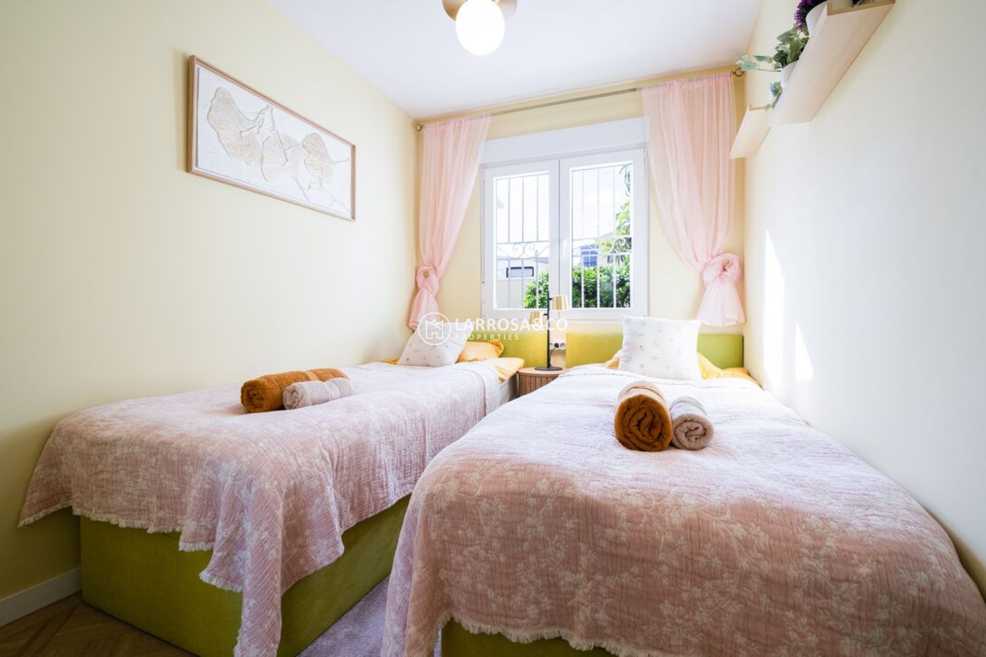 Resale - Bungalow - Torrevieja - Costa Blanca