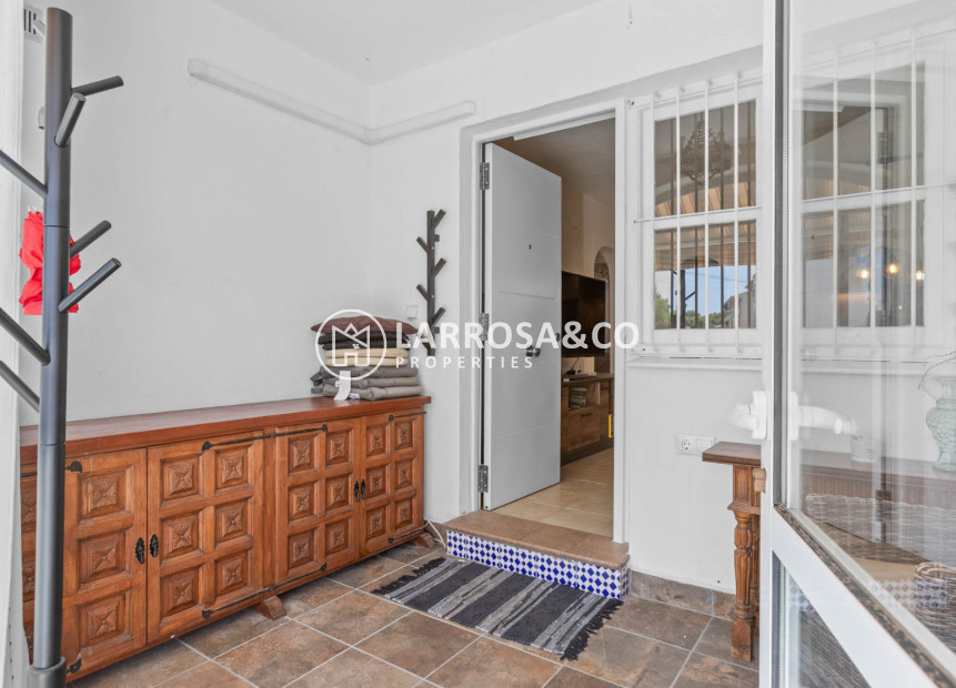 Resale - Bungalow - Torrevieja - Costa Blanca