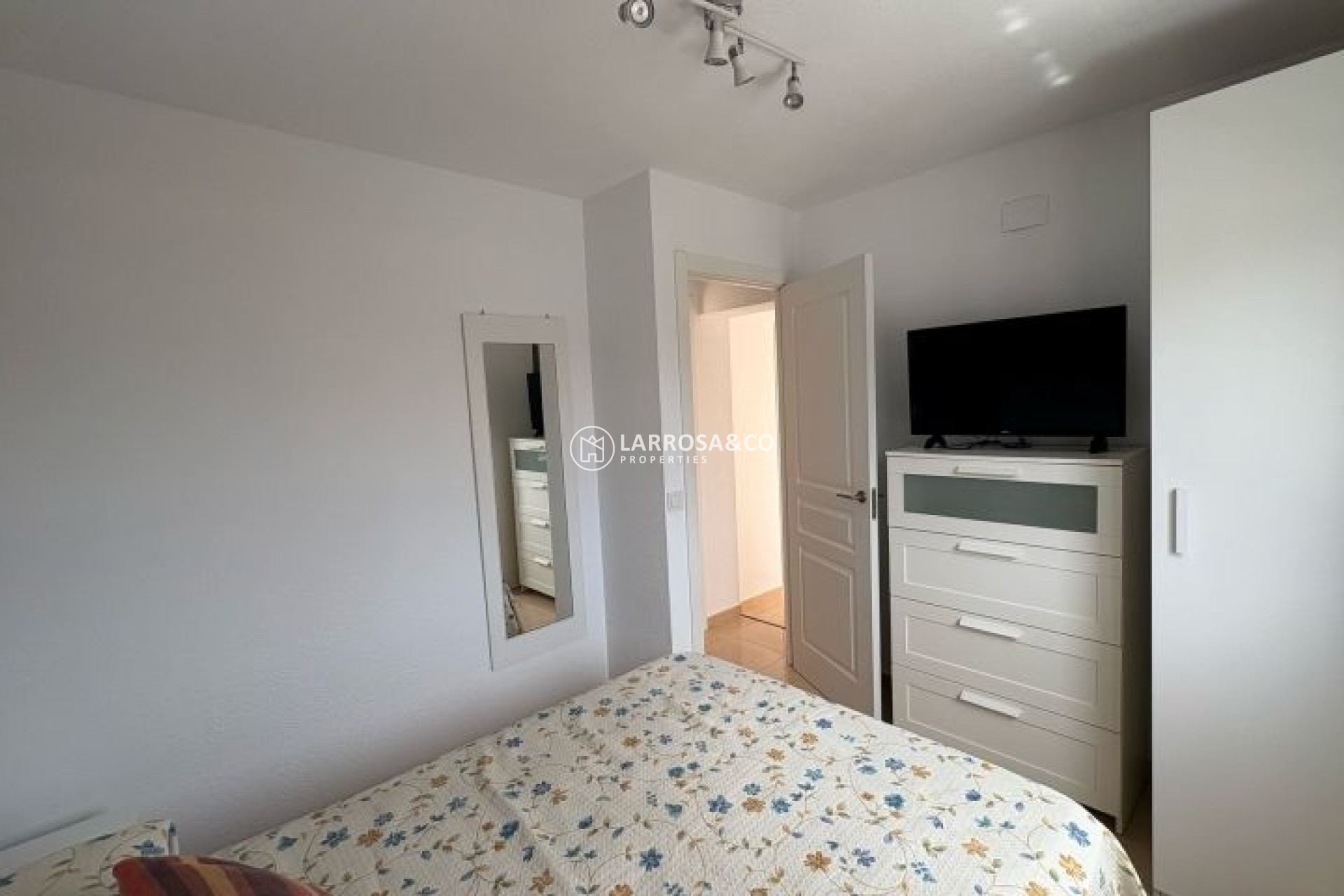 Resale - Bungalow - Torrevieja - Costa Blanca