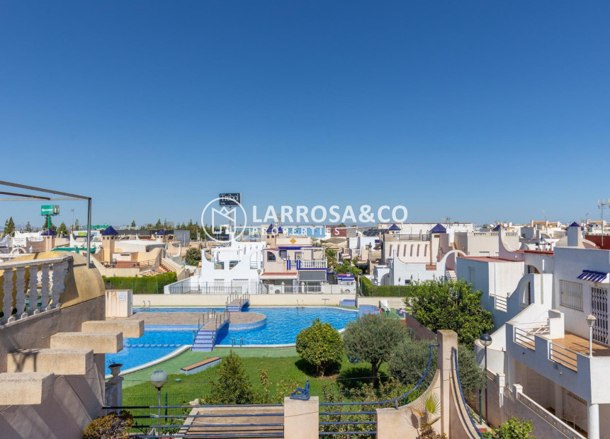 Resale - Bungalow - Torrevieja - Doña ines