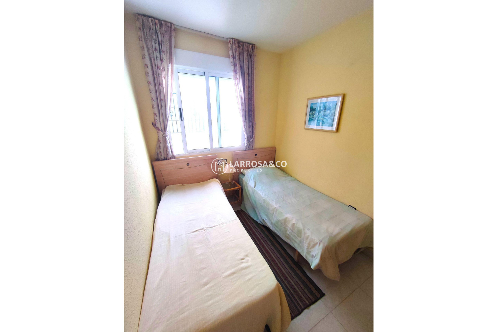 Resale - Bungalow - Torrevieja - Doña ines