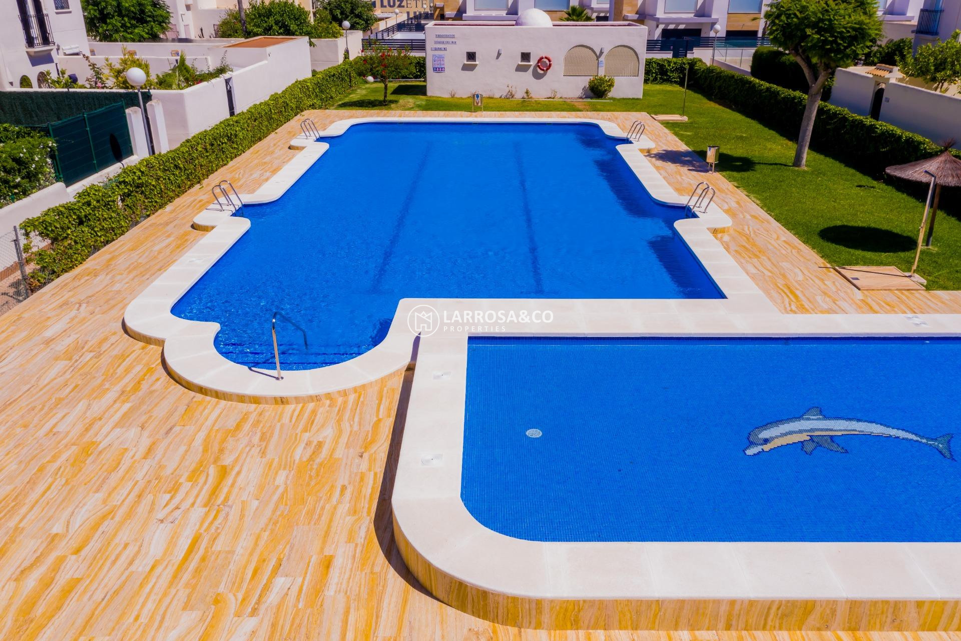 Resale - Bungalow - Torrevieja - Doña ines