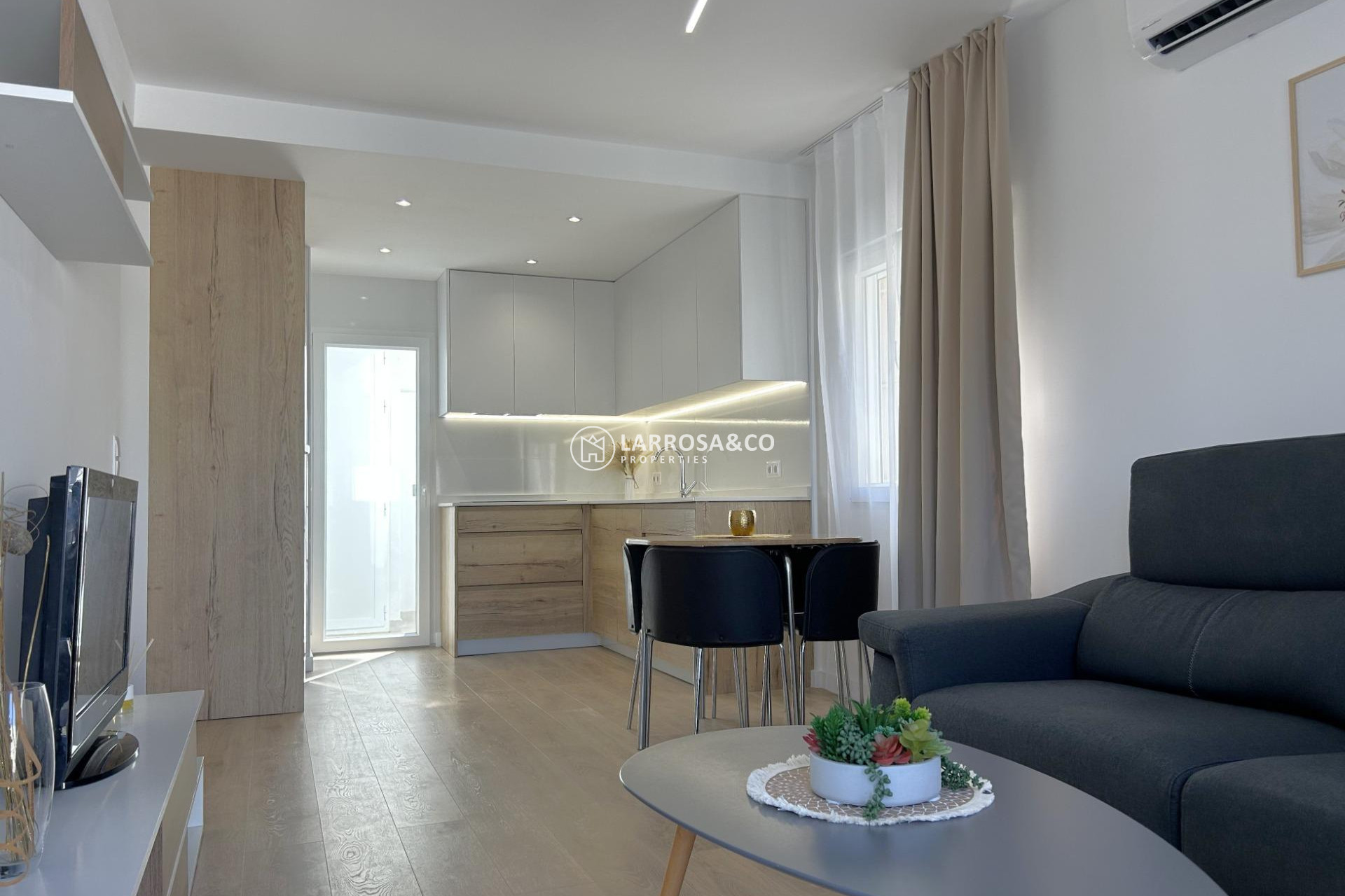 Resale - Bungalow - Torrevieja - El chaparral