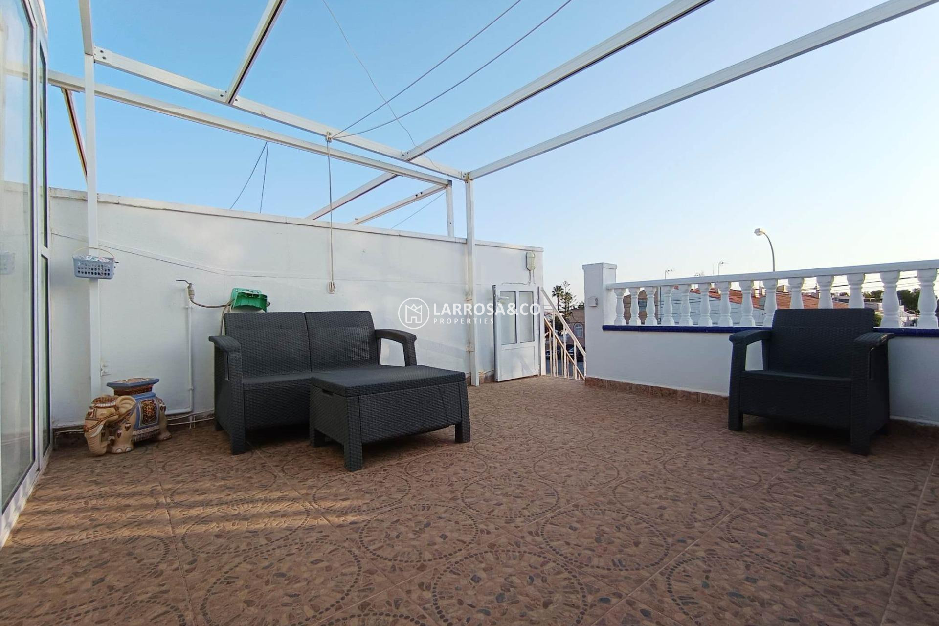 Resale - Bungalow - Torrevieja - La Siesta - El Salado - Torreta