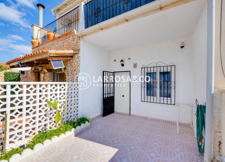 Resale - Bungalow - Torrevieja - La Siesta - El Salado - Torreta