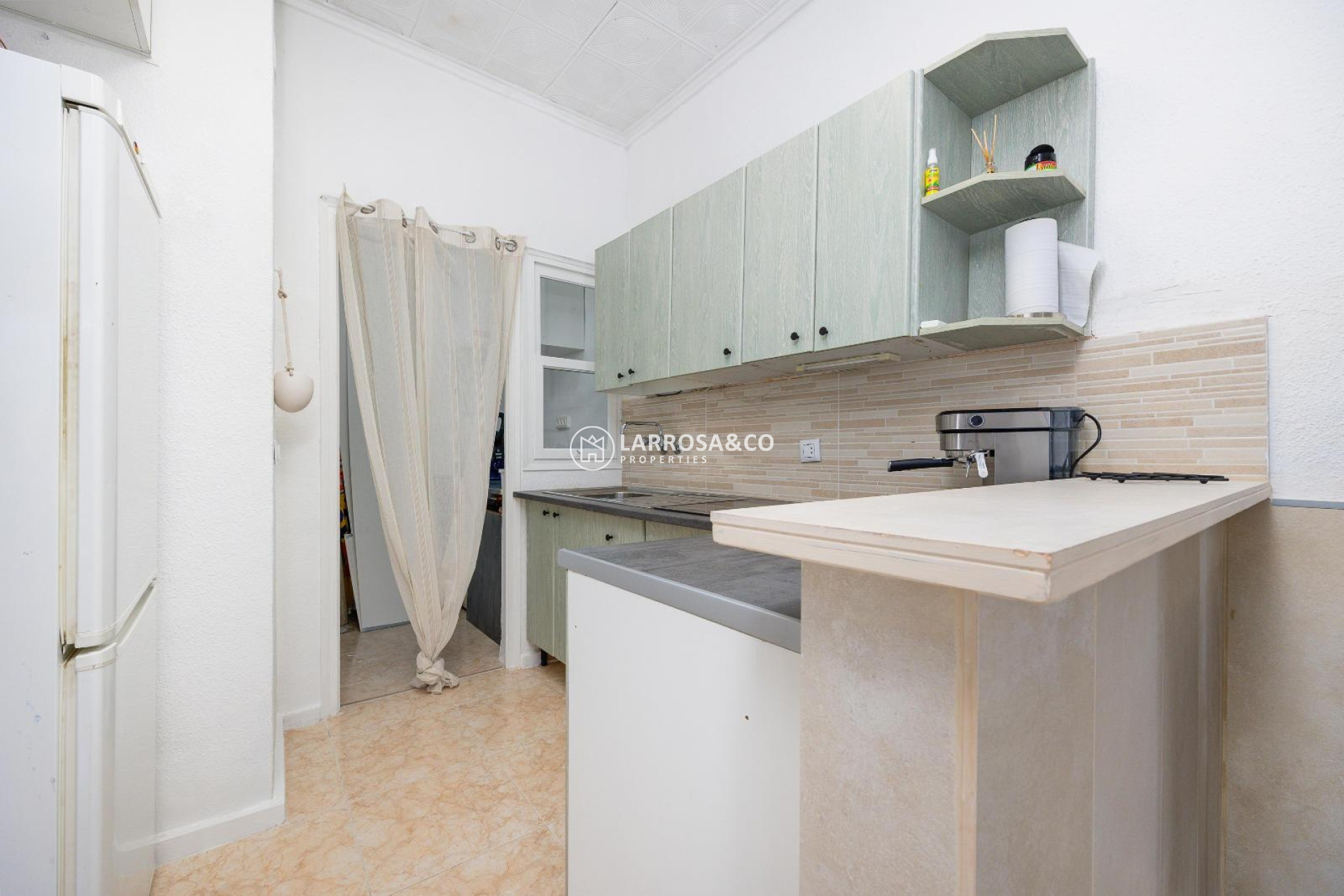 Resale - Bungalow - Torrevieja - La Siesta - El Salado - Torreta