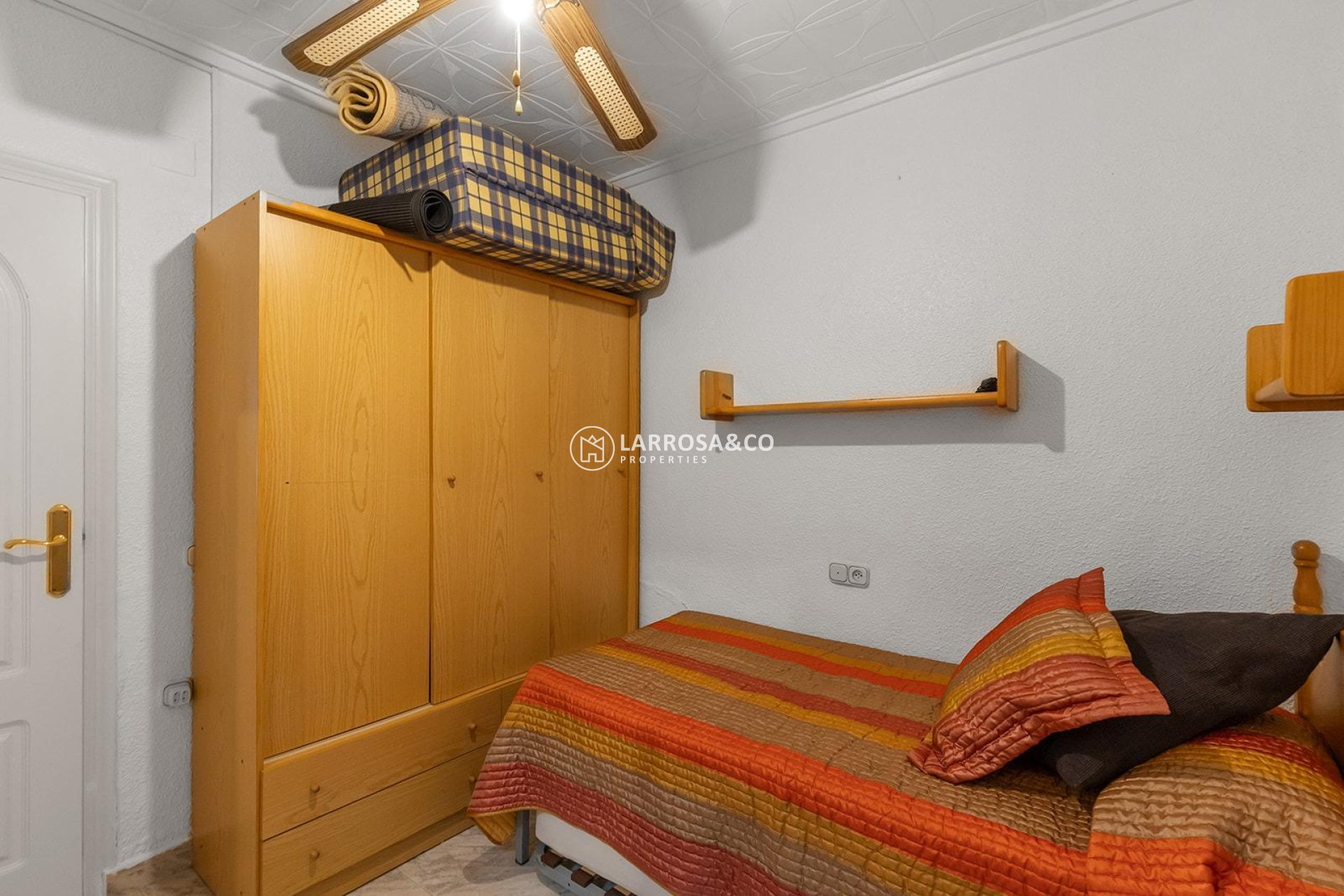 Resale - Bungalow - Torrevieja - La Siesta - El Salado - Torreta