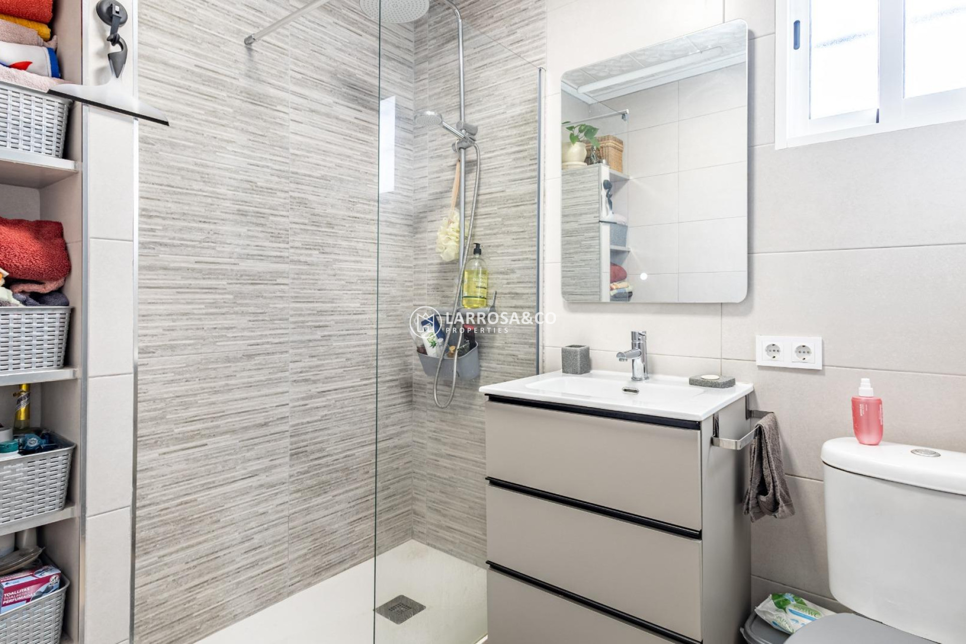 Resale - Bungalow - Torrevieja - La Siesta - El Salado - Torreta