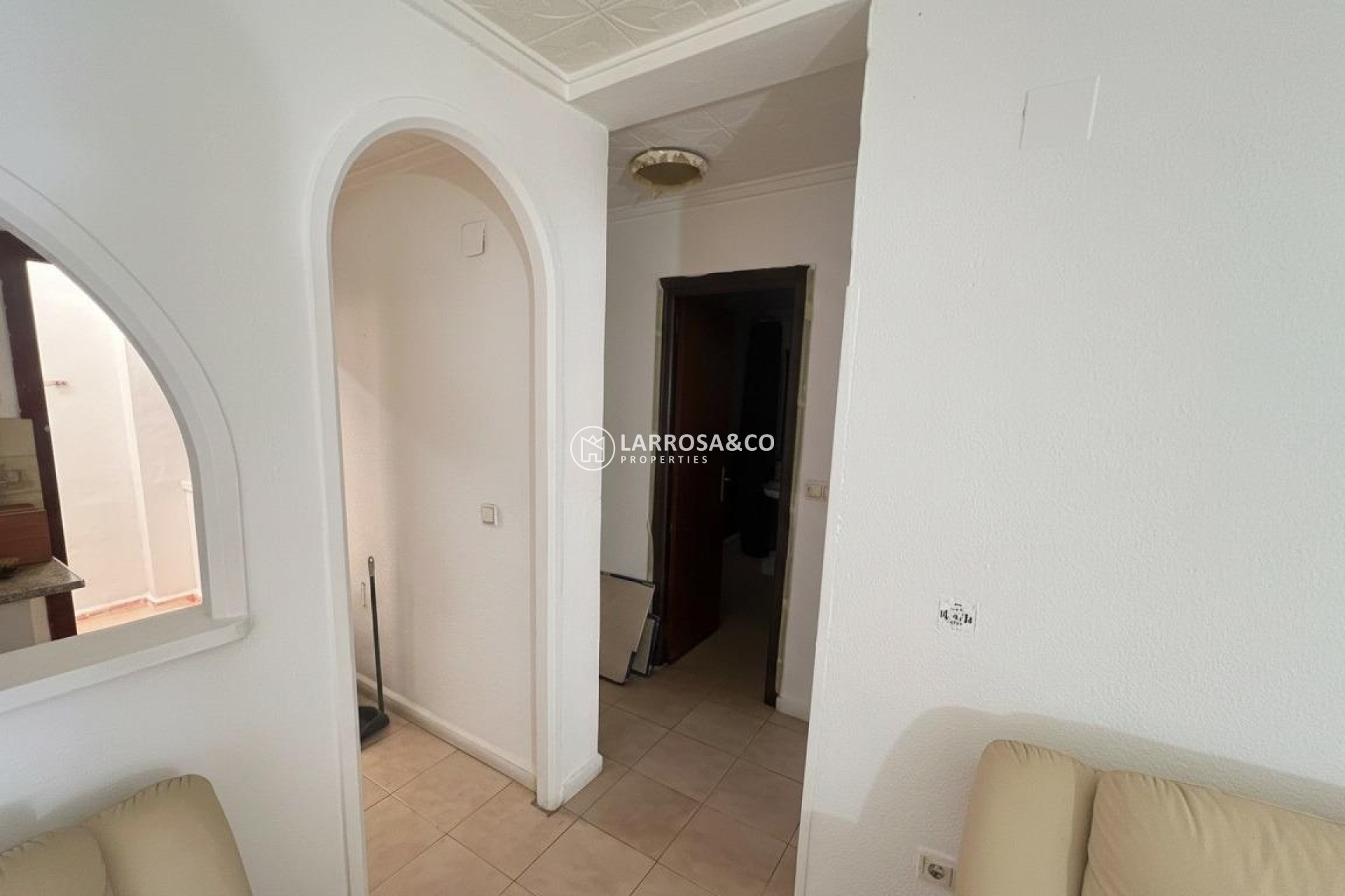 Resale - Bungalow - Torrevieja - La Siesta - El Salado - Torreta