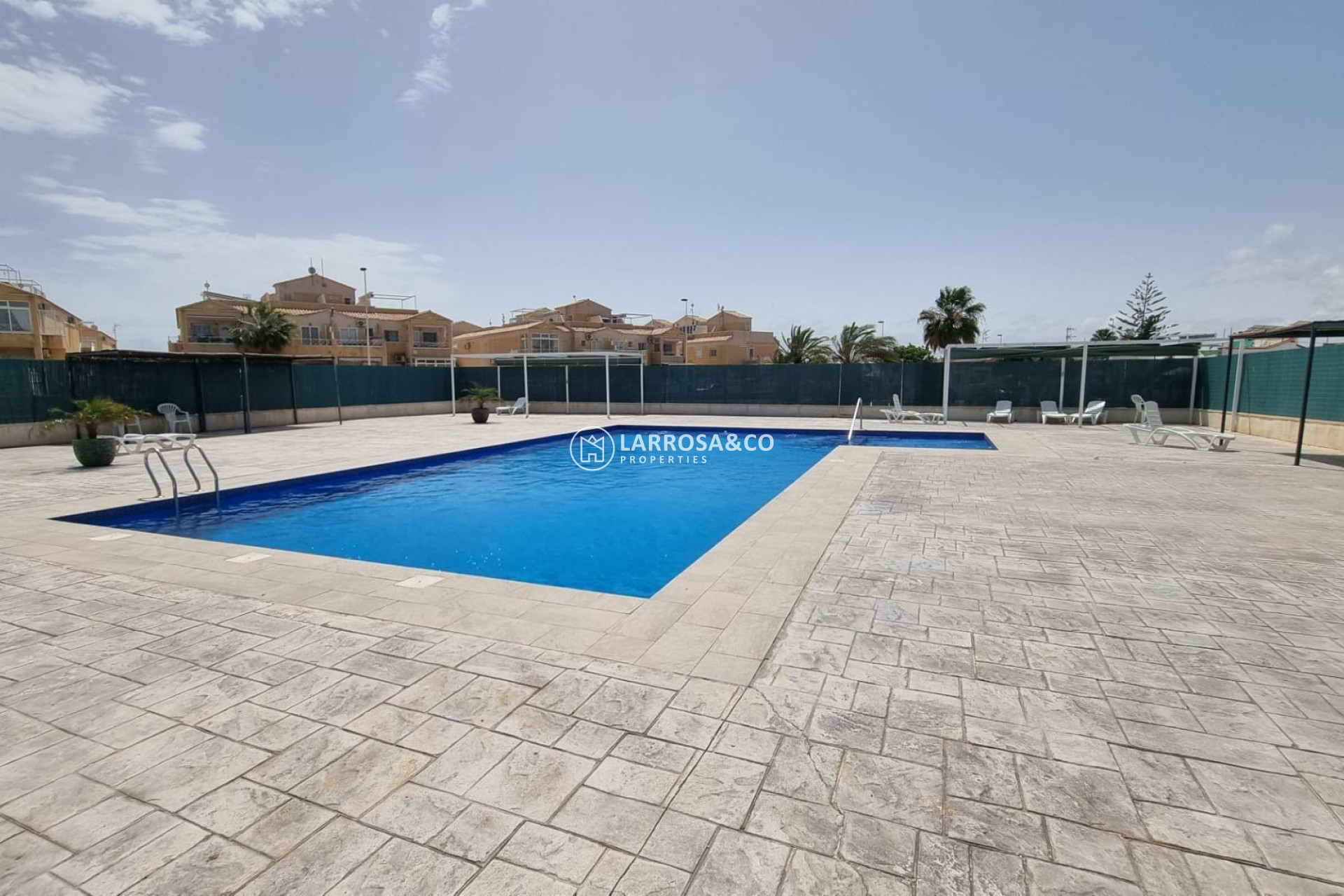 Resale - Bungalow - Torrevieja - La Siesta - El Salado - Torreta