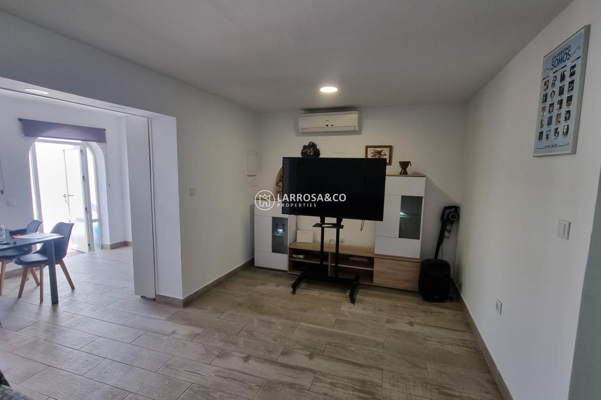 Resale - Bungalow - Torrevieja - La Siesta - El Salado - Torreta