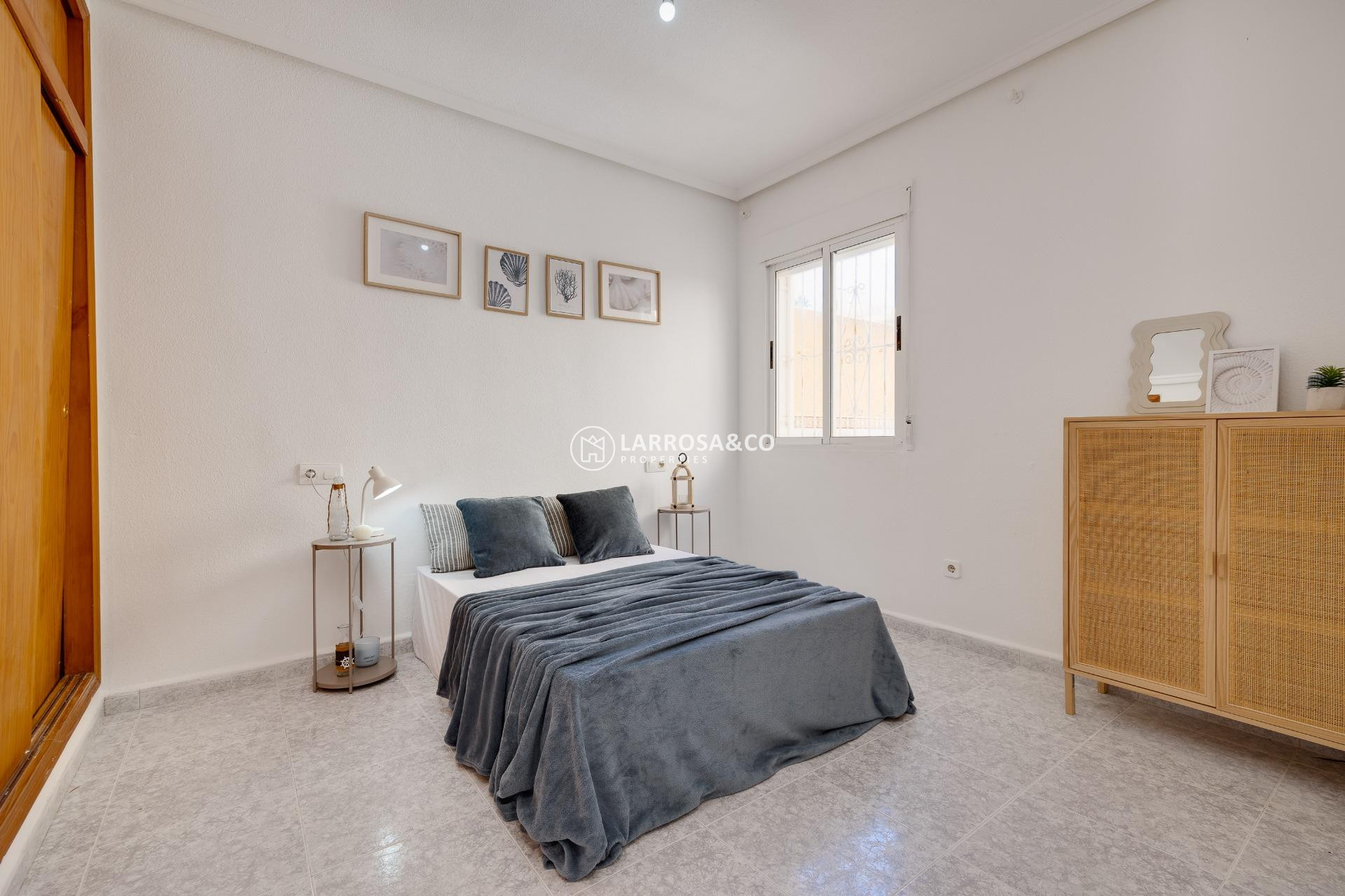 Resale - Bungalow - Torrevieja - Los Frutales