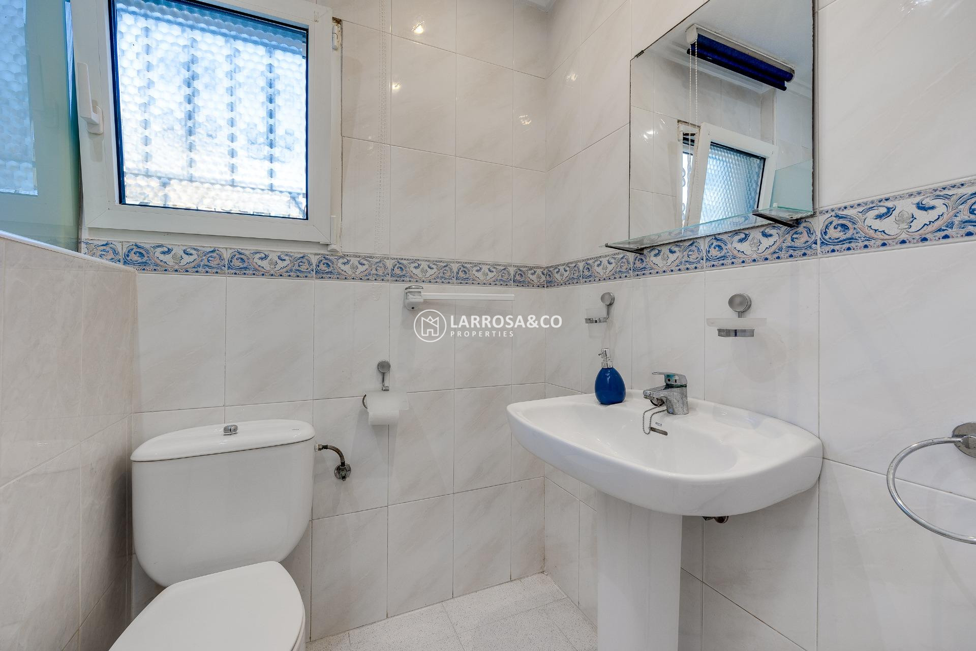 Resale - Bungalow - Torrevieja - Mar azul