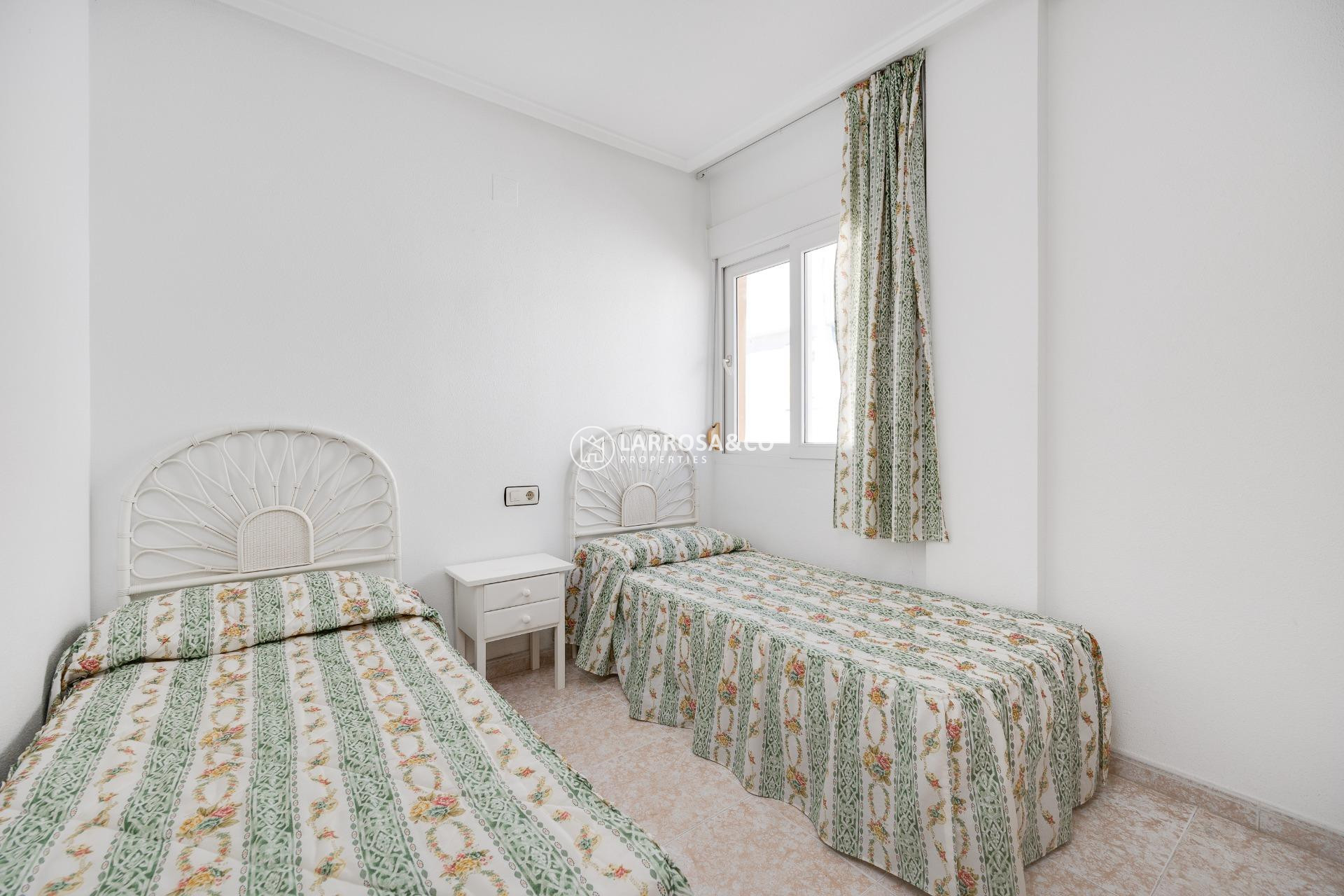 Resale - Bungalow - Torrevieja - Parque de las Naciones