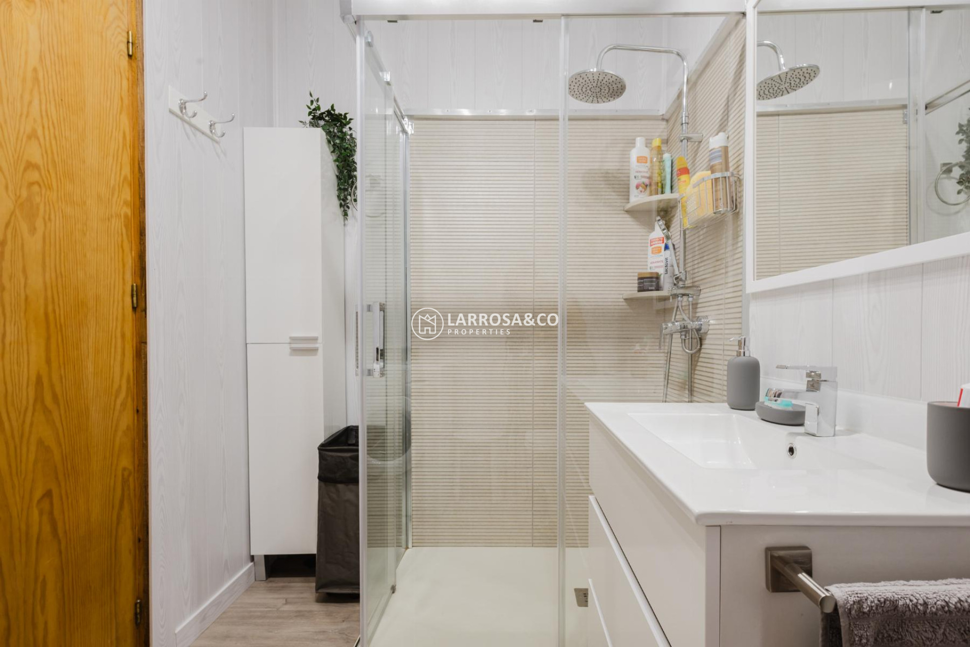 Resale - Bungalow - Torrevieja - Playa de los Naufragos