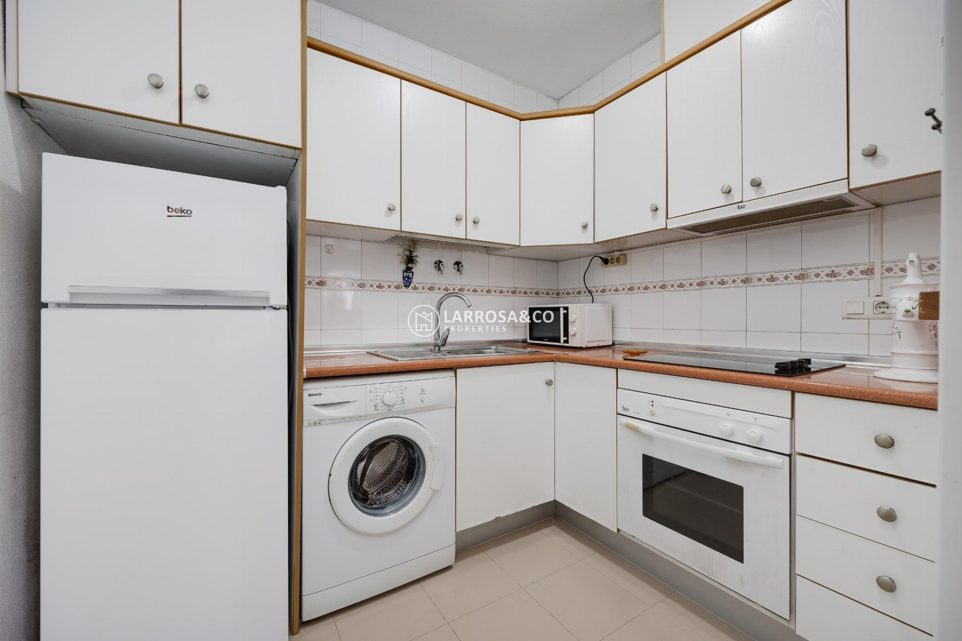 Resale - Bungalow - Torrevieja - Playa de los Naufragos
