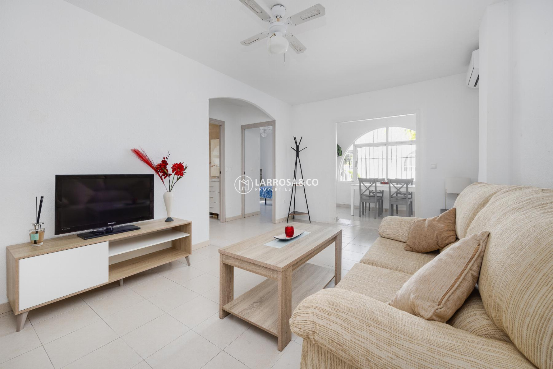 Resale - Bungalow - Torrevieja - Playa de los Naufragos