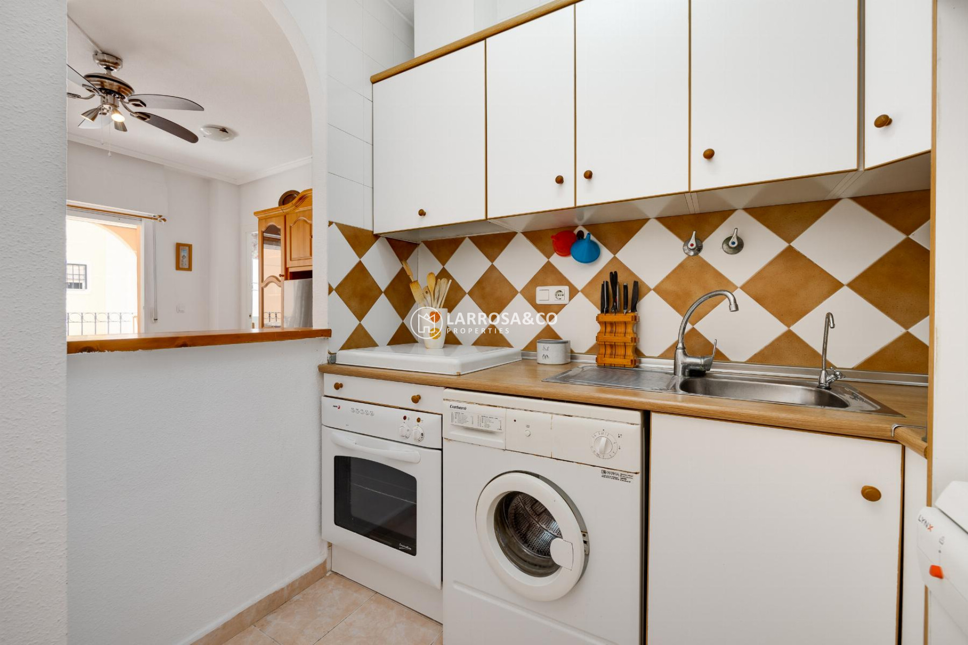 Resale - Bungalow - Torrevieja - Playa de los Naufragos
