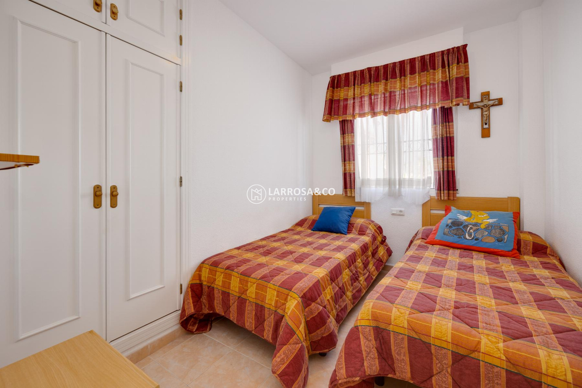Resale - Bungalow - Torrevieja - Playa de los Naufragos