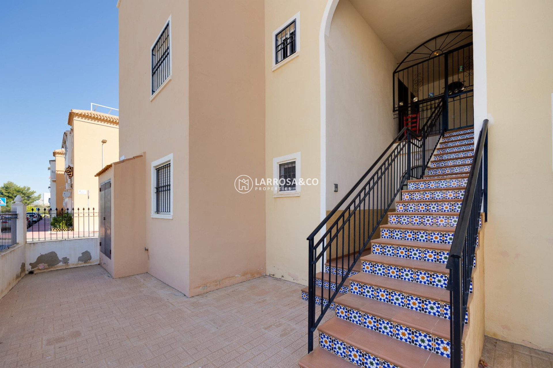 Resale - Bungalow - Torrevieja - Playa de los Naufragos