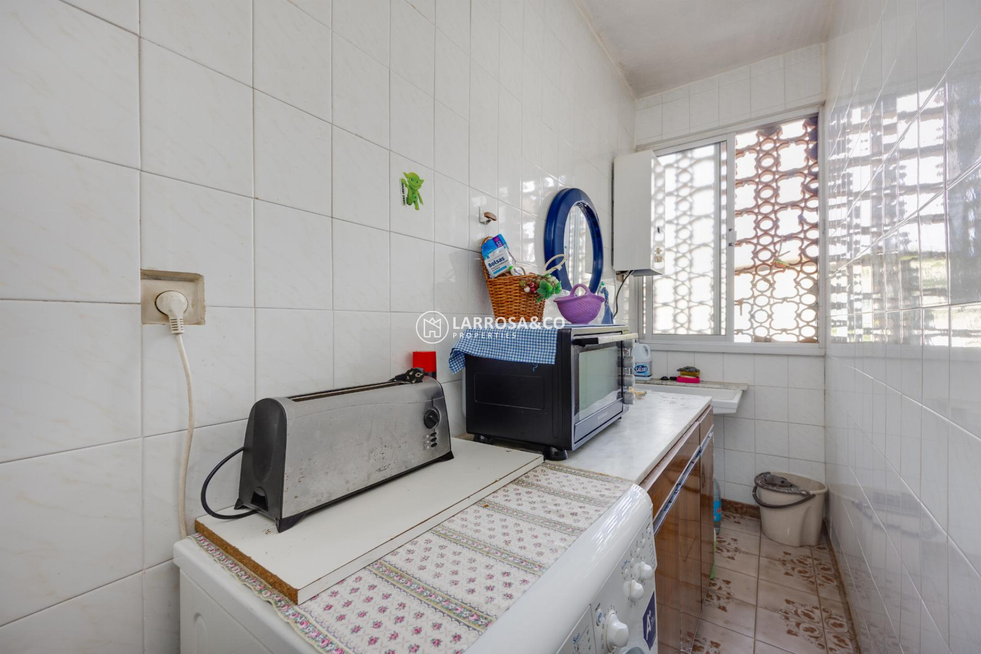 Resale - Bungalow - Torrevieja - Playa del Acequión