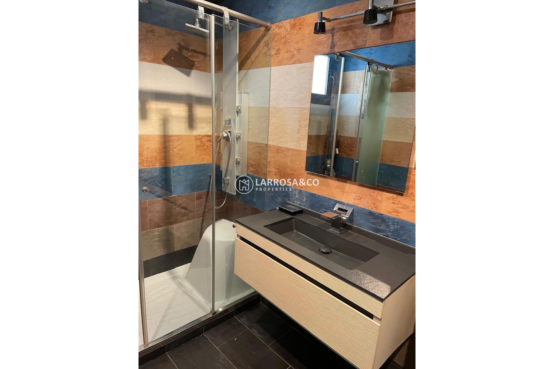 Resale - Bungalow - Torrevieja - Playa del cura