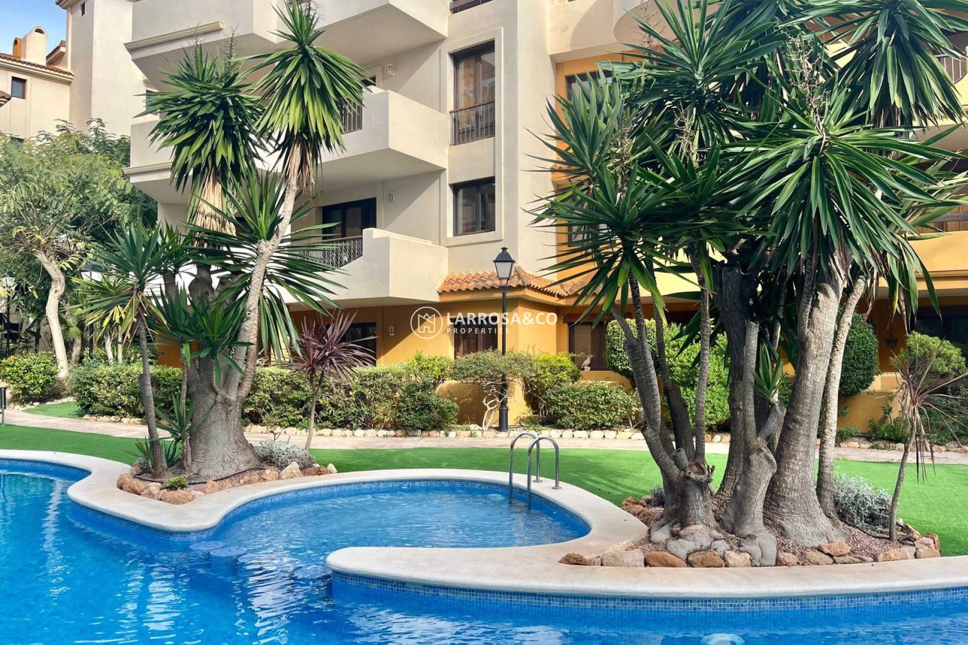 Resale - Bungalow - Torrevieja - Punta Prima