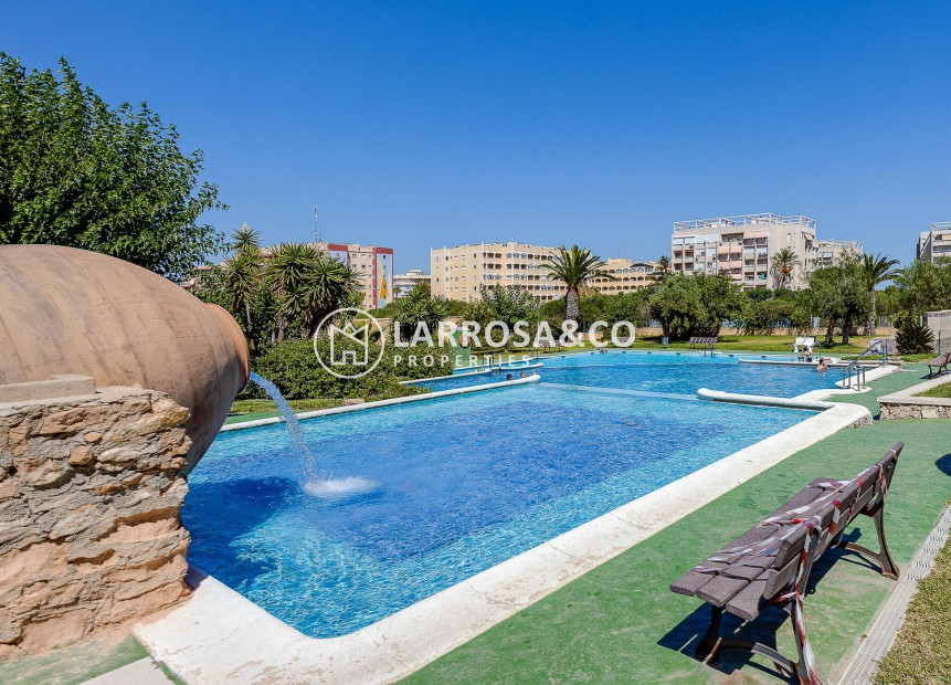 Resale - Bungalow - Torrevieja - Torreblanca