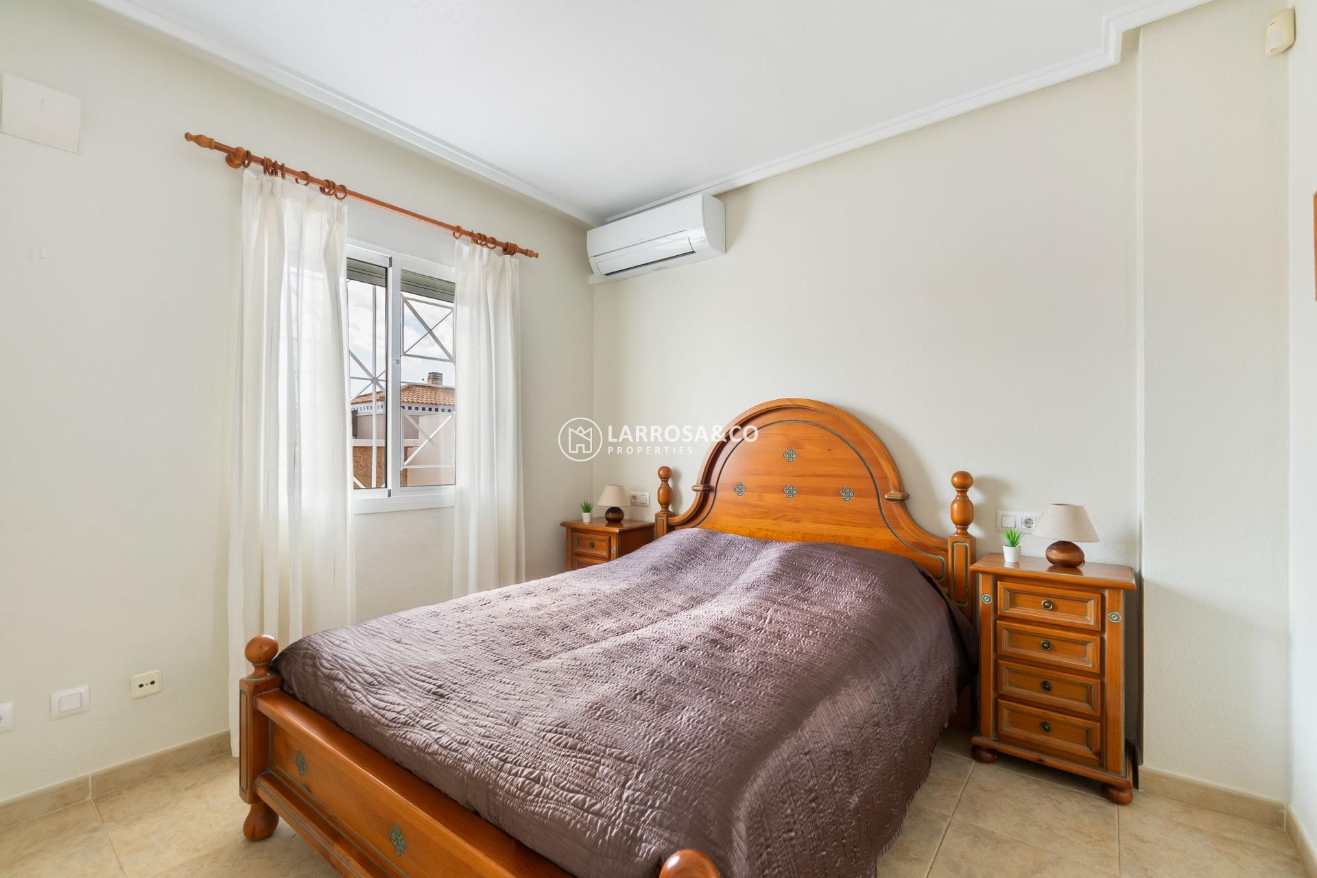 Resale - Bungalow - Torrevieja - Torreblanca