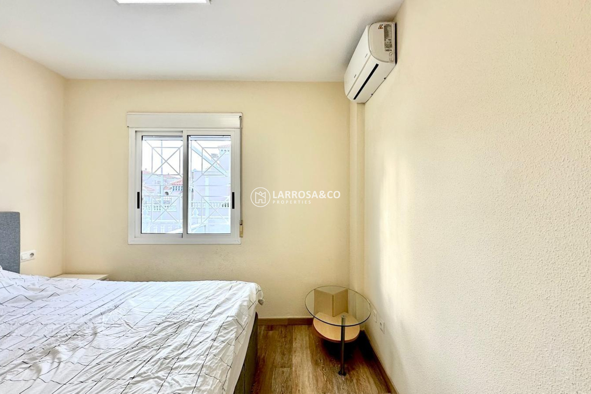 Resale - Bungalow - Torrevieja - Torreblanca