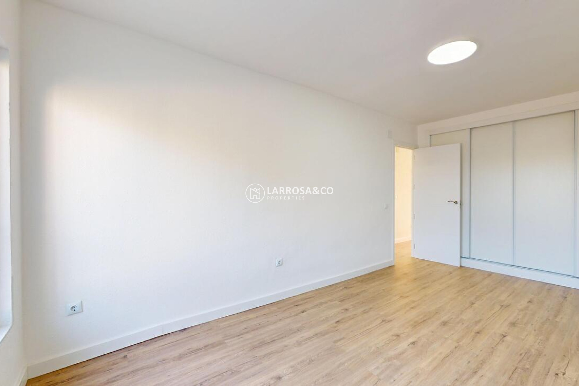 Resale - Bungalow - Villamartín - Costa Blanca