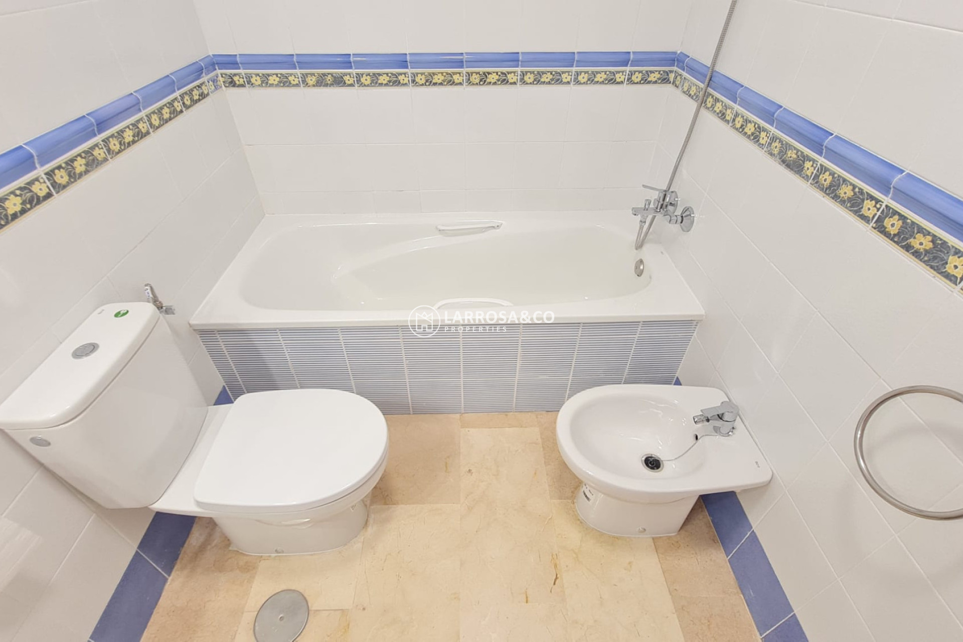 Resale - Bungalow - Villamartín - Costa Blanca