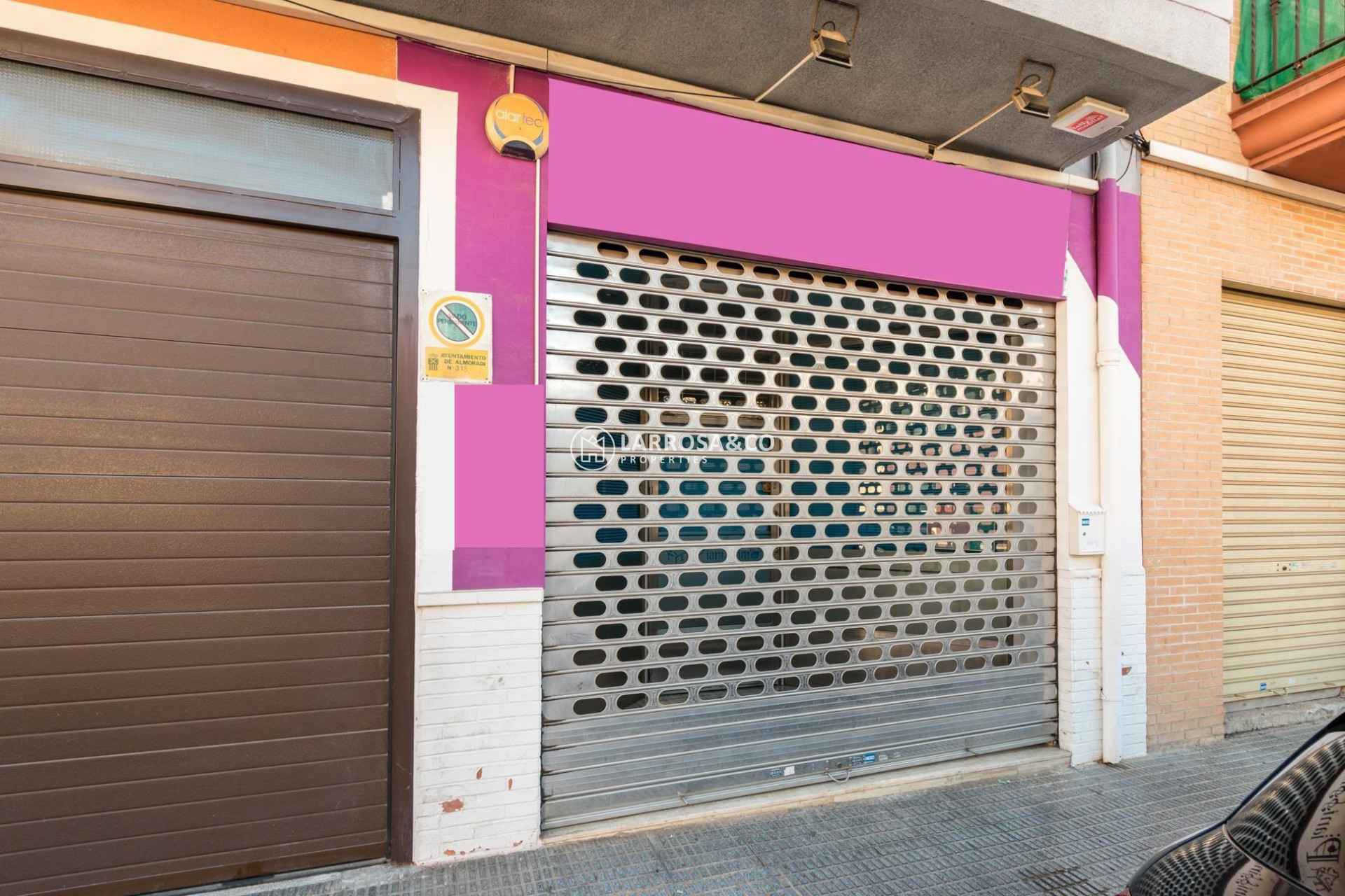 Resale - Commercial space - Almoradí - Centro urbano 2